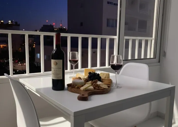 Marble Coast * Ларнака